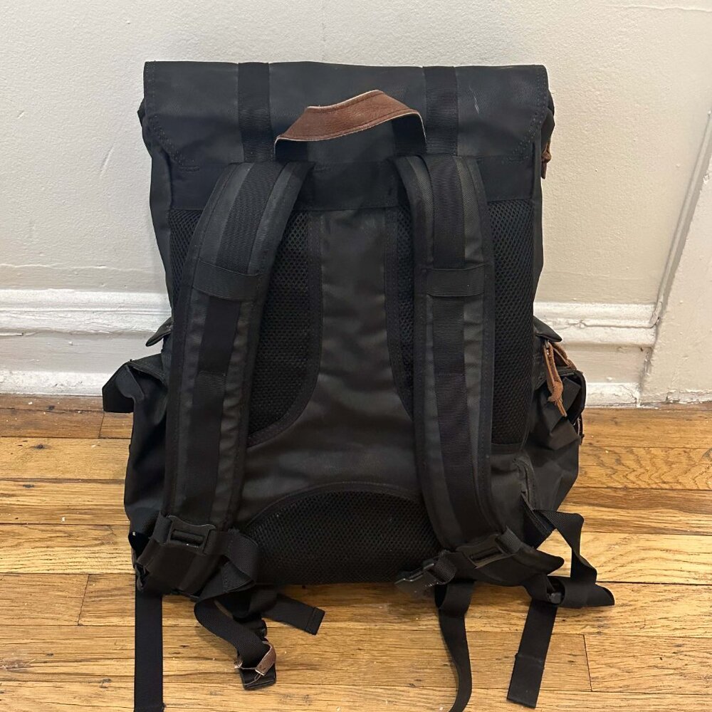 Langly Camera Backpack - Picture 5 of 9